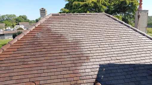 Hydrofuge d'une toiture 160m² à camps sur l'Isle, Saint-Denis-de-Pile, Michel Couverture